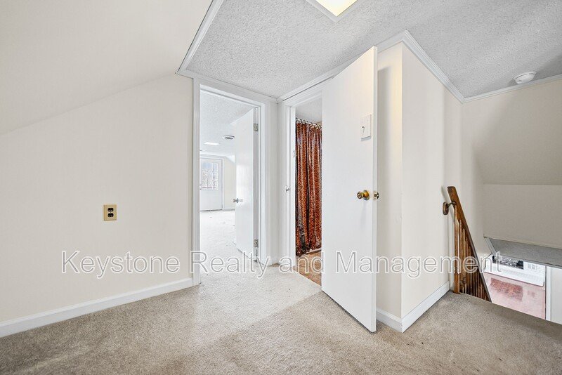 1340 Donelson Parkway property image