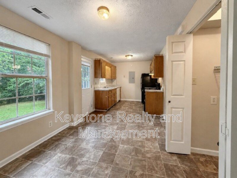 2050 Carneal Lane property image