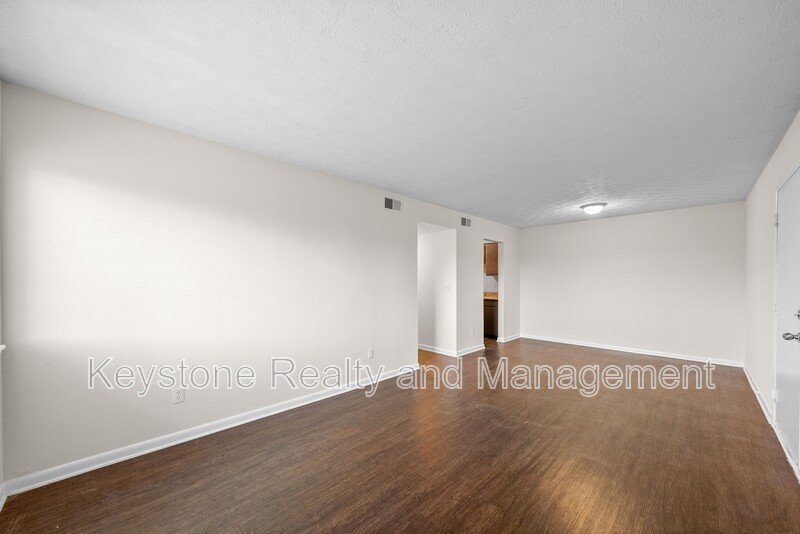 225 Clara Drive Unit 2B property image
