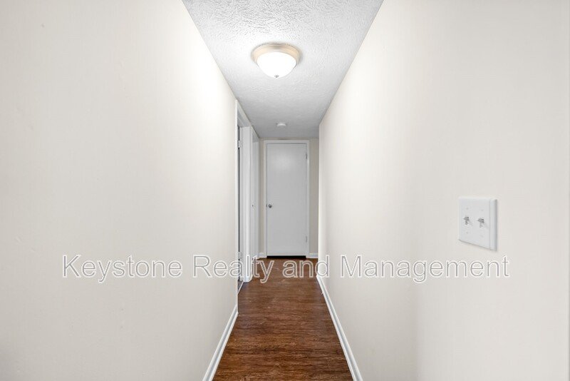 225 Clara Drive Unit 2B property image