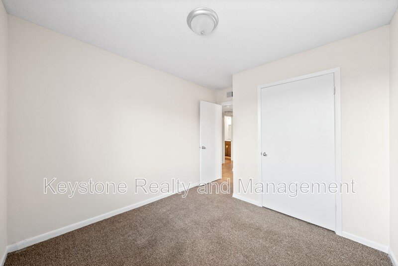 225 Clara Drive Unit 2B property image