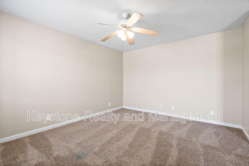 1375 Thompsonville Lane Unit 49 property image