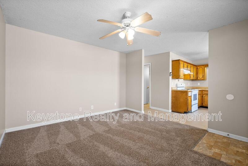 1375 Thompsonville Lane Unit 49 property image