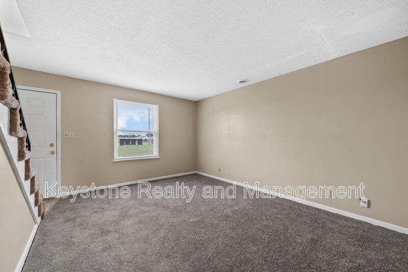 1070 Pembroke Oak Grove Road Unit 26 property image