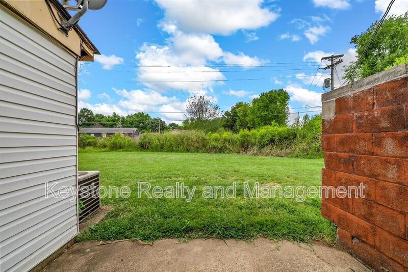 1070 Pembroke Oak Grove Road Unit 26 property image