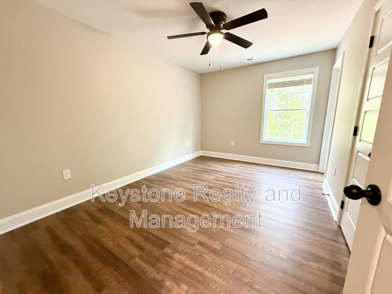 90 Ridge Road Unit B property image