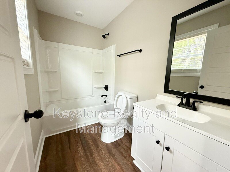 90 Ridge Road Unit B property image