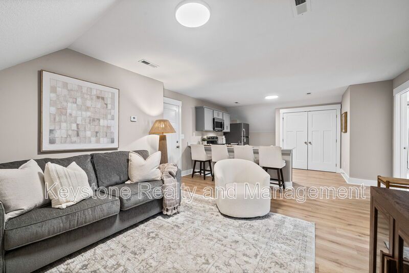 15009 Fort Campbell Blvd property image