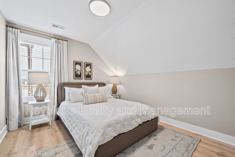 15009 Fort Campbell Blvd property image