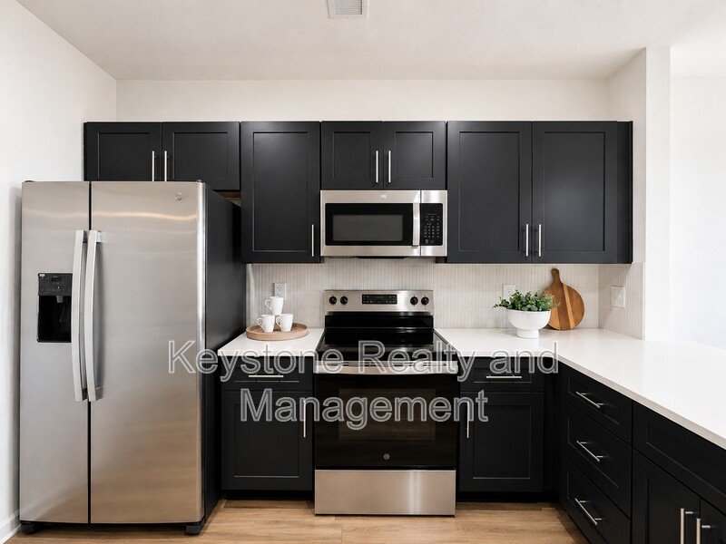 2425 Pea Ridge Road Unit A-403 property image