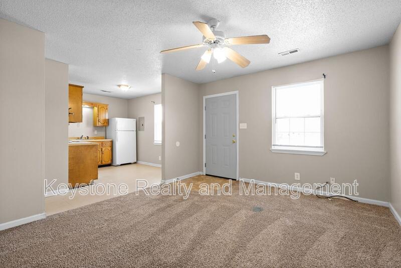 1375 Thompsonville Lane Unit 49 property image