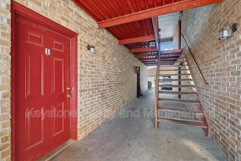 1935 High Street Unit 3 property image