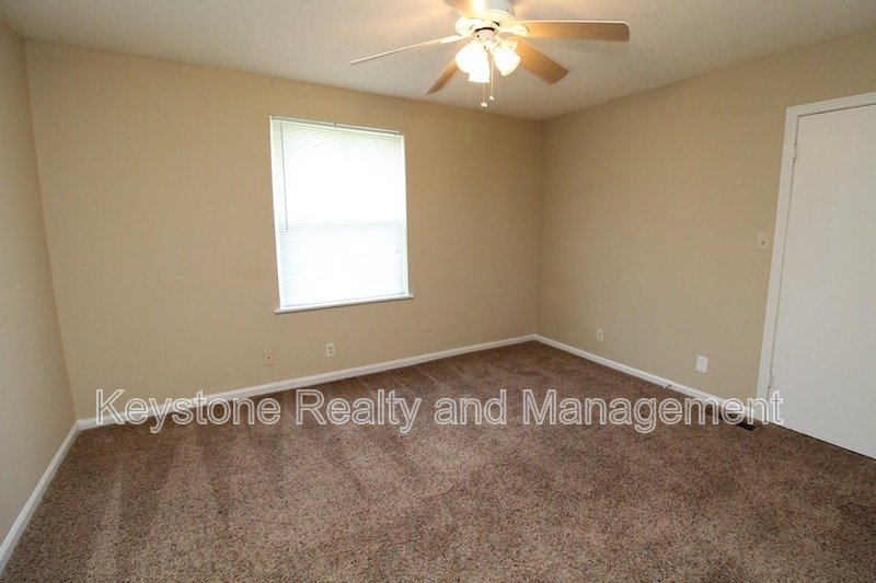 1088 Pembroke Oak Grove Road Unit 21 property image
