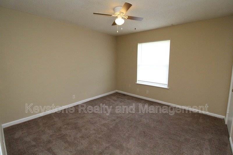 1088 Pembroke Oak Grove Road Unit 21 property image