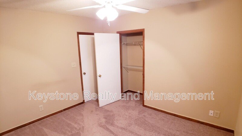 706 Peachers Drive Unit E property image