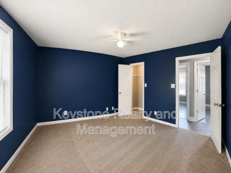 1909 Timberline Circle property image
