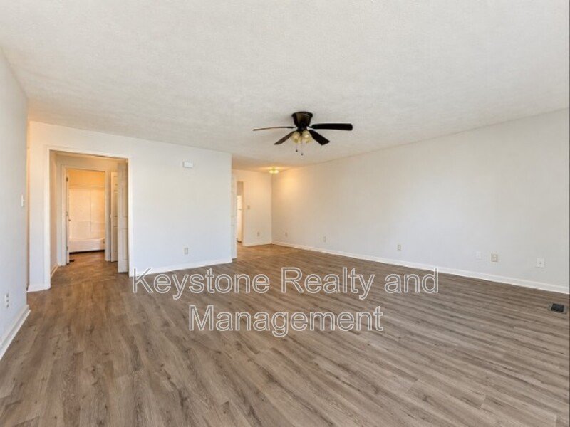 306 Thompsonville Lane Unit 905 property image