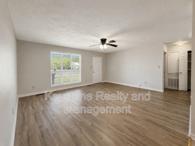 306 Thompsonville Lane Unit 905 property image