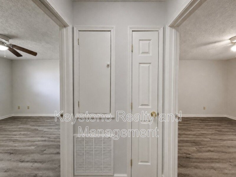 306 Thompsonville Lane Unit 905 property image