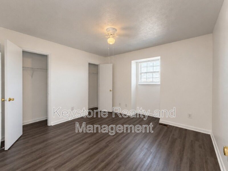 1375 Thompsonville Lane property image
