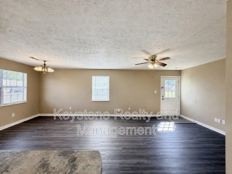298 Thompsonville Lane Unit 702 property image