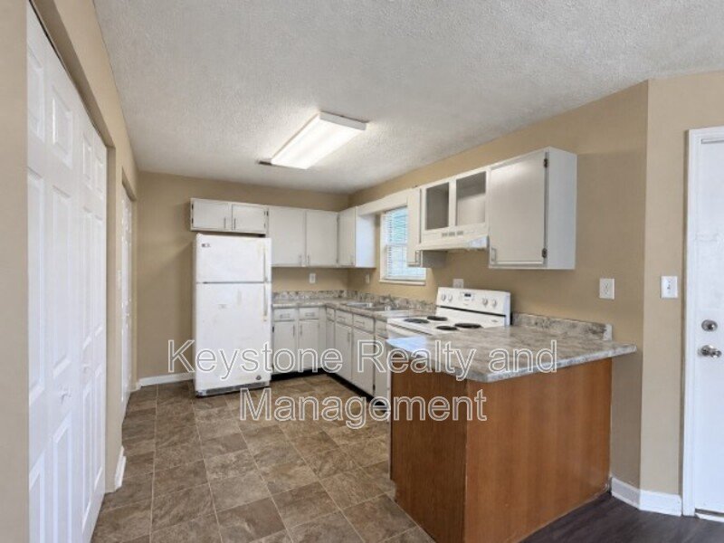 298 Thompsonville Lane Unit 702 property image