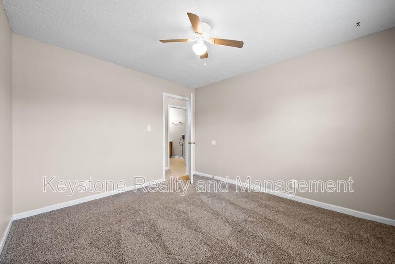 1375 Thompsonville Lane Unit 49 property image