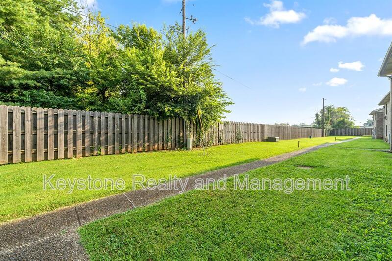 102 Laurel Cove Drive Unit 52 property image