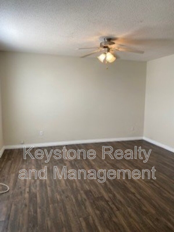 919 Gabby Lane property image