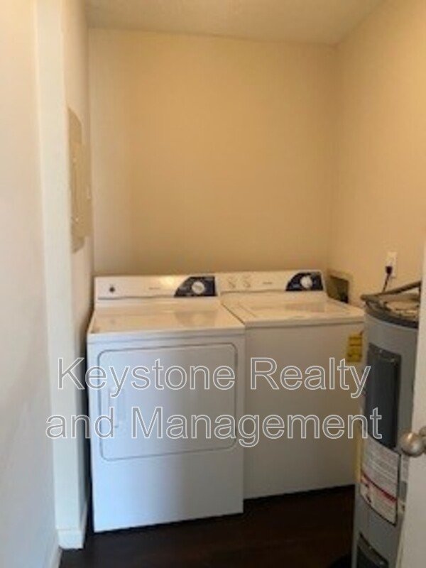 919 Gabby Lane property image