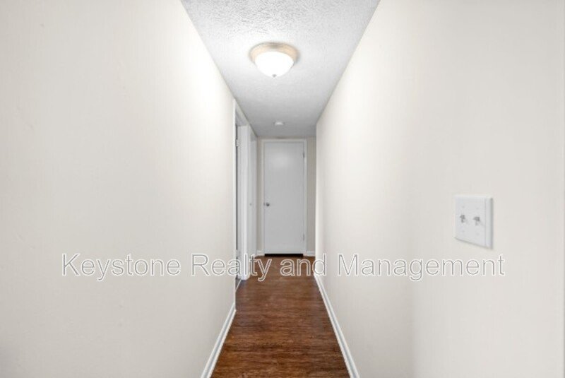 225 Clara Drive Unit 2B property image