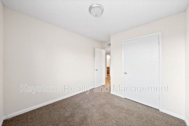 225 Clara Drive Unit 2B property image