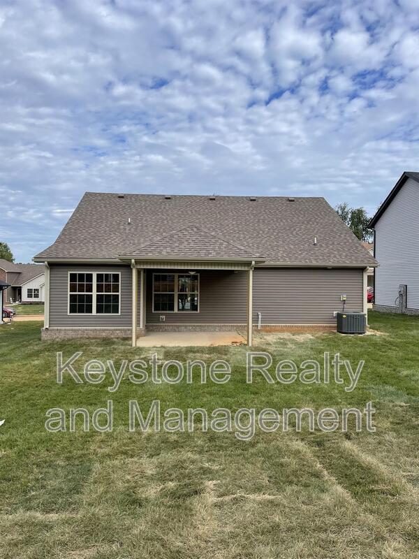 812 Lillian Grace Drive property image