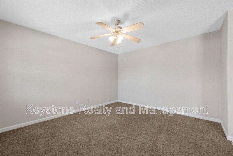 1375 Thompsonville Lane property image
