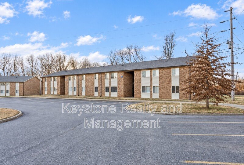 225 Clara Drive Unit 2B property image
