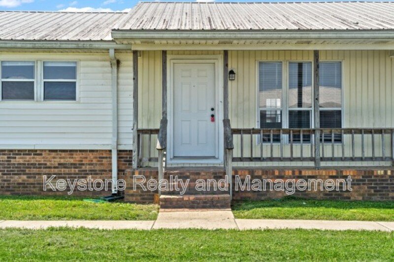 290 Thompsonville Lane Unit 302 property image