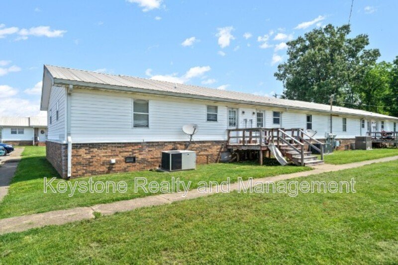 290 Thompsonville Lane Unit 302 property image