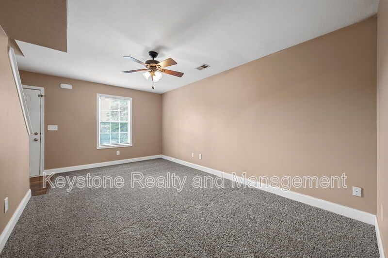 2296 McCormick Lane Unit I property image