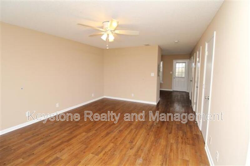 2446 Caroline Drive Unit D property image