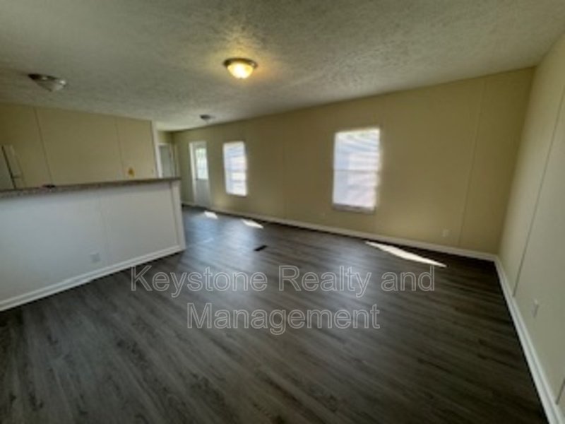 714 Trevor Lane property image