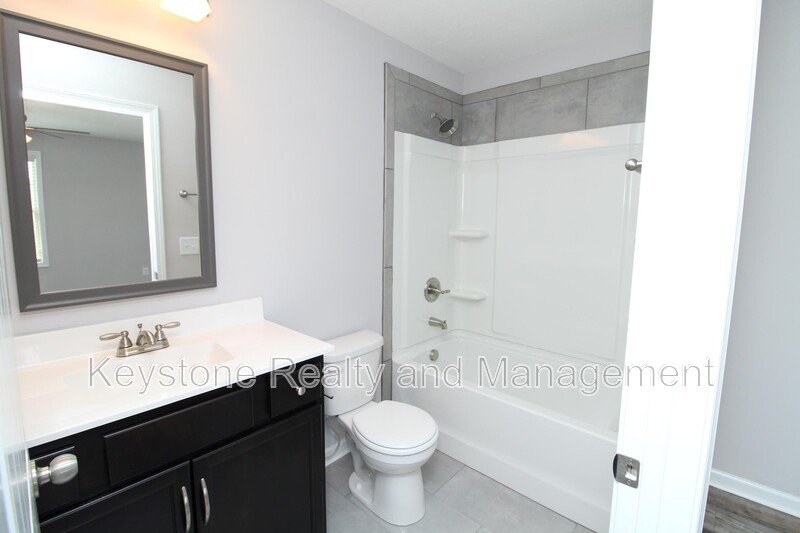 1611 Railton Court Unit J property image