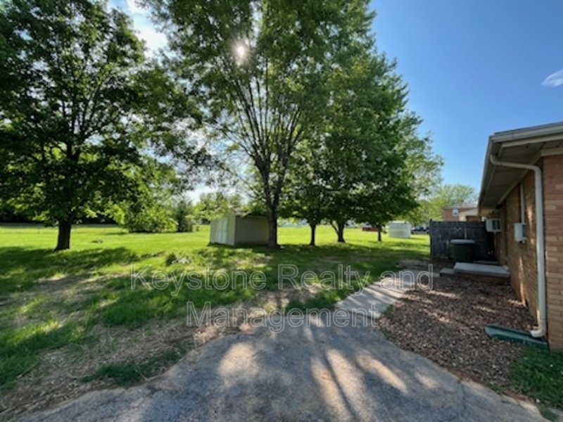 111 Holley Drive Unit B property image