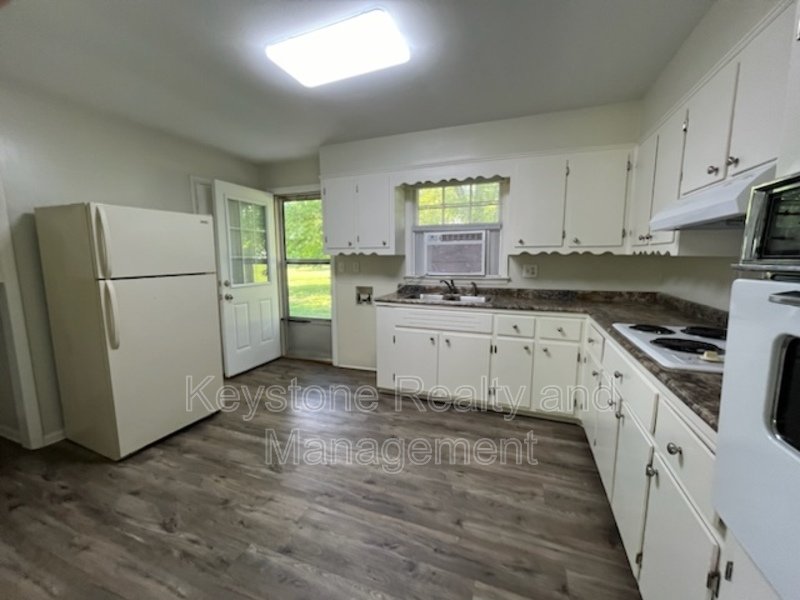 111 Holley Drive Unit B property image