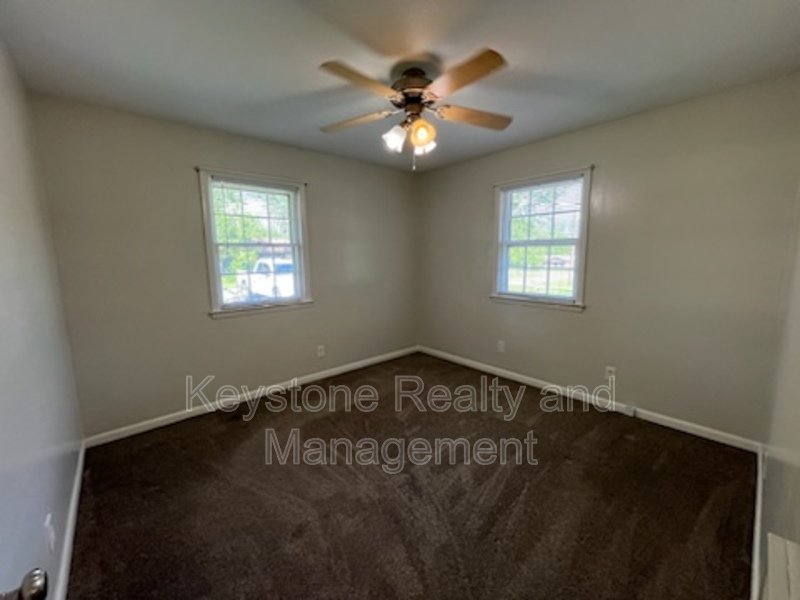 111 Holley Drive Unit B property image
