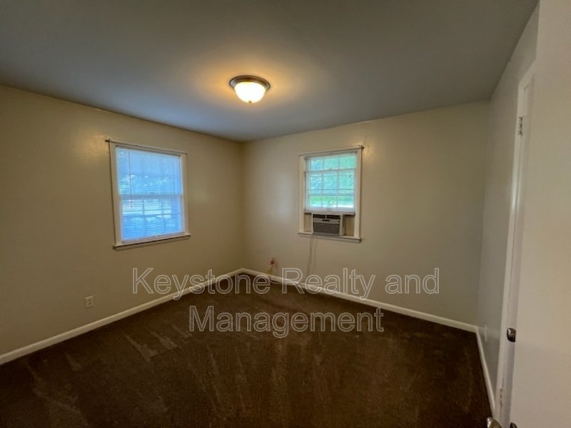 111 Holley Drive Unit B property image